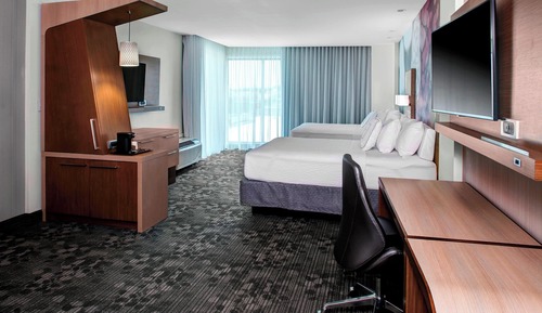 Room, 2 Queen Beds (Mobility/Hearing Accessible, Tub)