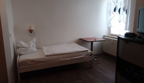 Standard Single Room, Private Bathroom, Corner