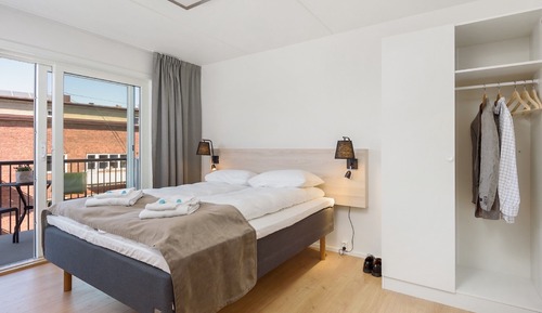 Business Apartment, 2 Bedrooms, Balcony