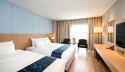 Family Twin Room, Multiple Beds