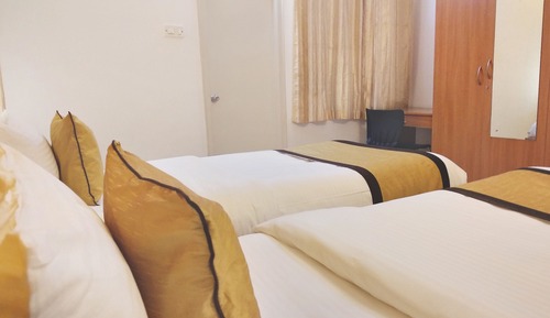 Standard Double or Twin Room, 1 Bedroom, Private Bathroom