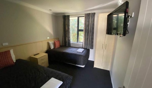 One Bedroom Unit