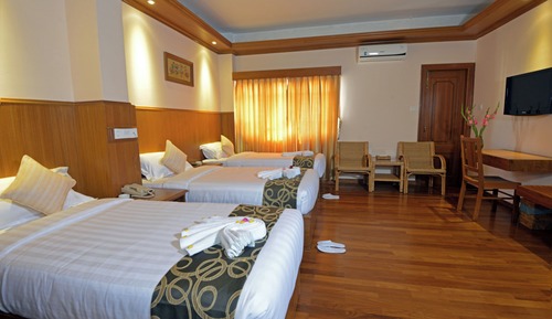 Deluxe Triple Room