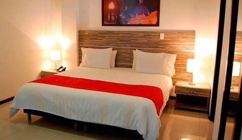 Standard Single Room, 1 Queen Bed, Accessible