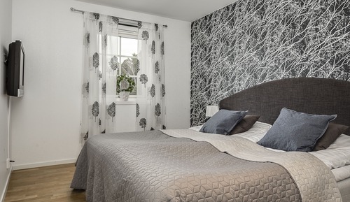 Family Room, 1 King Bed, Non Smoking