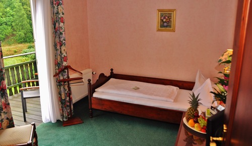 Comfort Single Room (Plus)
