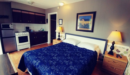 Suite, 1 Bedroom, Kitchen