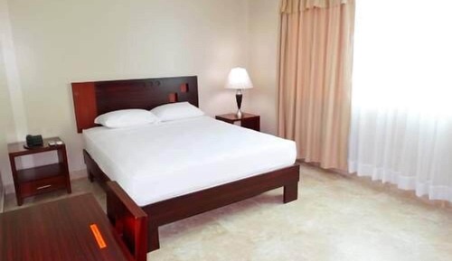 Double Room, 1 King Bed