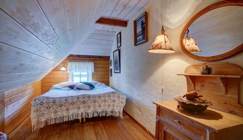 Room, Multiple Beds