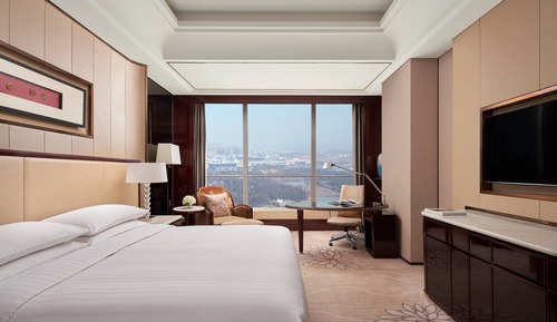 Room, 1 King Bed, Smoking (View)