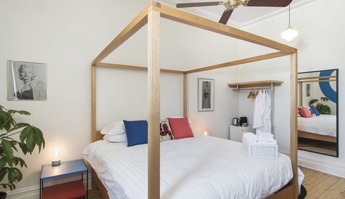 Alfie - King Room Standard (Shared Bathroom)