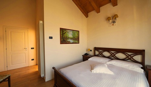 Double Room, Mountain View