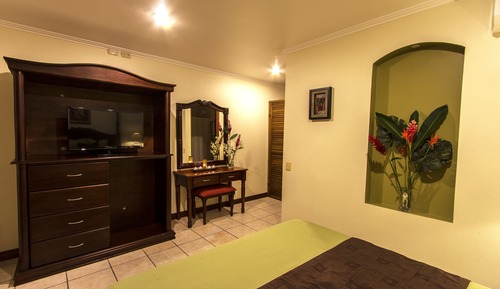 Standard Triple Room, Pool View