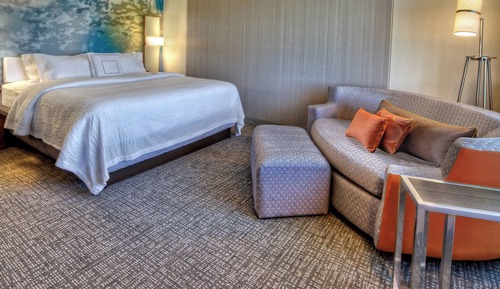 Room, 1 King Bed (Mobility/Hearing Accessible, Tub)