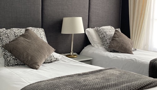 Twin Room (Room 5,  Augusta)