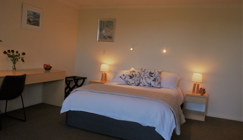 Luxury Double Room, 1 Queen Bed, Garden View