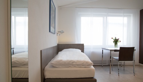Apartment (A)