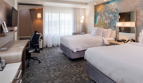 Room, 2 Queen Beds, Non Smoking (Hearing Accessible)