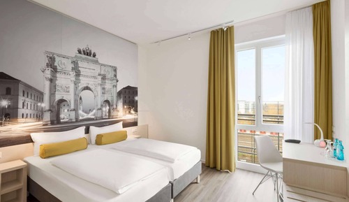 Standard Twin Room