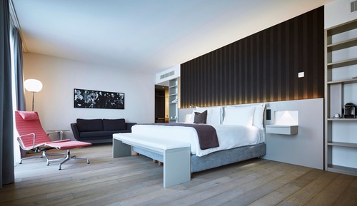 Junior Suite, 1 King Bed (View)