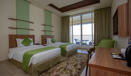 Premium Studio, 1 Large Twin Bed, Balcony, Beach View