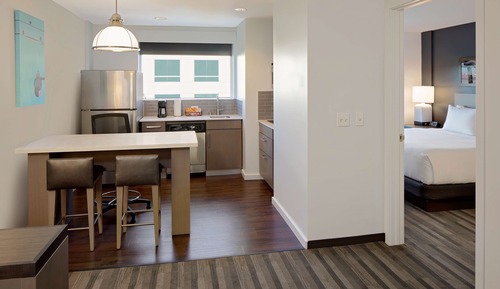 Suite, 1 Bedroom, Kitchen