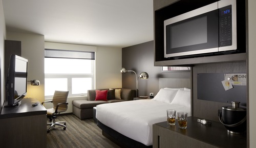 Studio Suite, 1 King Bed with Sofa Bed, Accessible, Bathtub