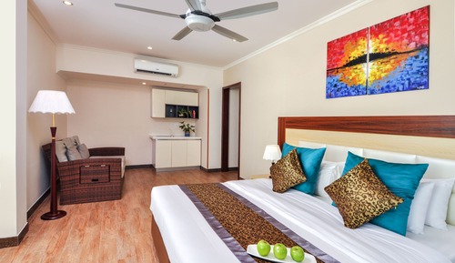 King Suite with Jacuzzi