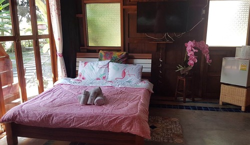 Family Room, Garden View