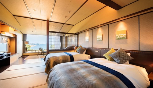 Twin Room (View Twin, Corner Sofa, RW4,5F)
