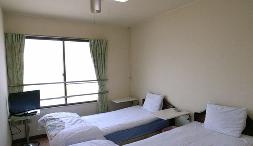 Twin Room, Shared Bathroom