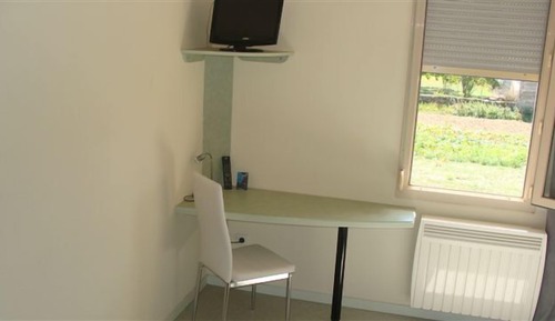 Quadruple Room (avec douche)