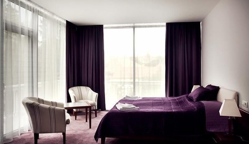 Exclusive Suite