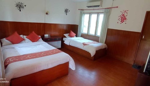 Classic Triple Room