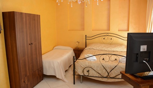Deluxe Suite, Balcony