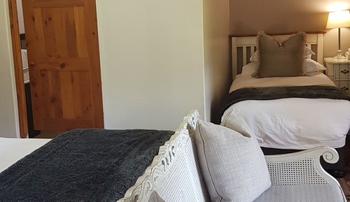 Classic Twin Room