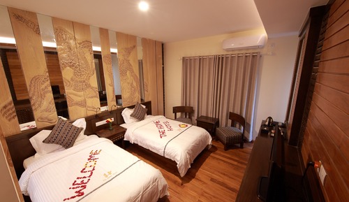 Deluxe Twin Room