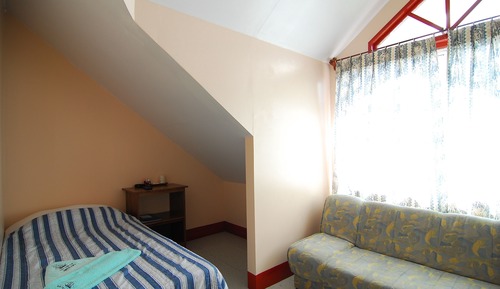 Club House Single Room 