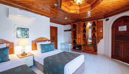 Standard Room, 2 Twin Beds, Garden View