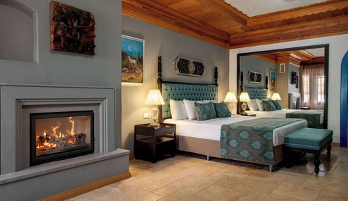 Deluxe Room, 1 Queen Bed, Garden View