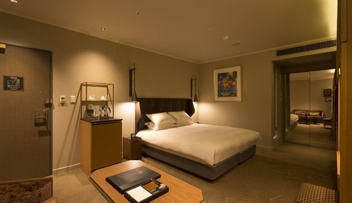 Deluxe Double Room B, Non Smoking, Breakfast Included [with Club Lounge Access]