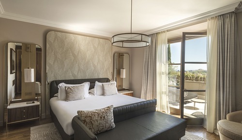 Room (Prestige)