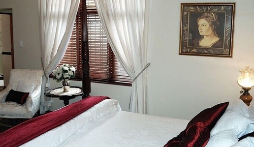 Family Room, 1 Bedroom