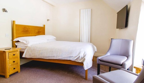 Double Room (Room 7)