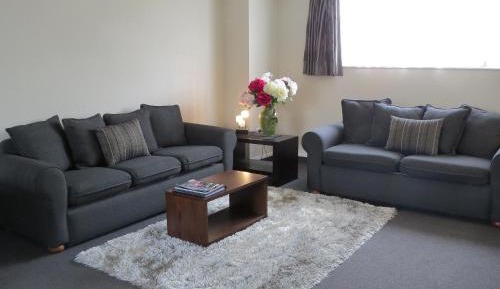 Deluxe One-Bedroom Apartment with Spa Bath