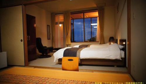 Family Room with Tatami Area