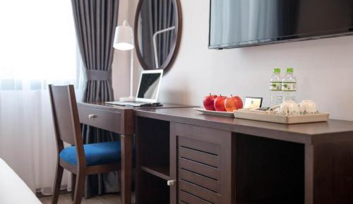 Junior Suite with City View