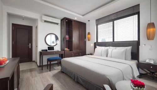 Premier Double or Twin Room with City View
