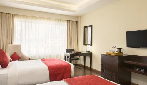 Club Twin Non-Smoking Room - Book & Unlock Exclusive Deals