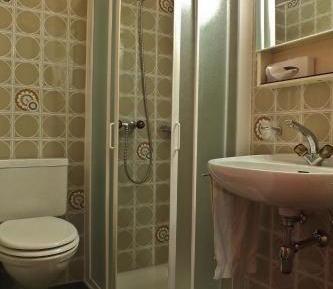 Small Single Room